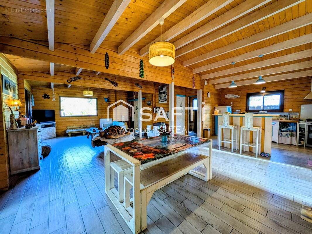 Photo 1 - Maison à SAINT-MAGNE