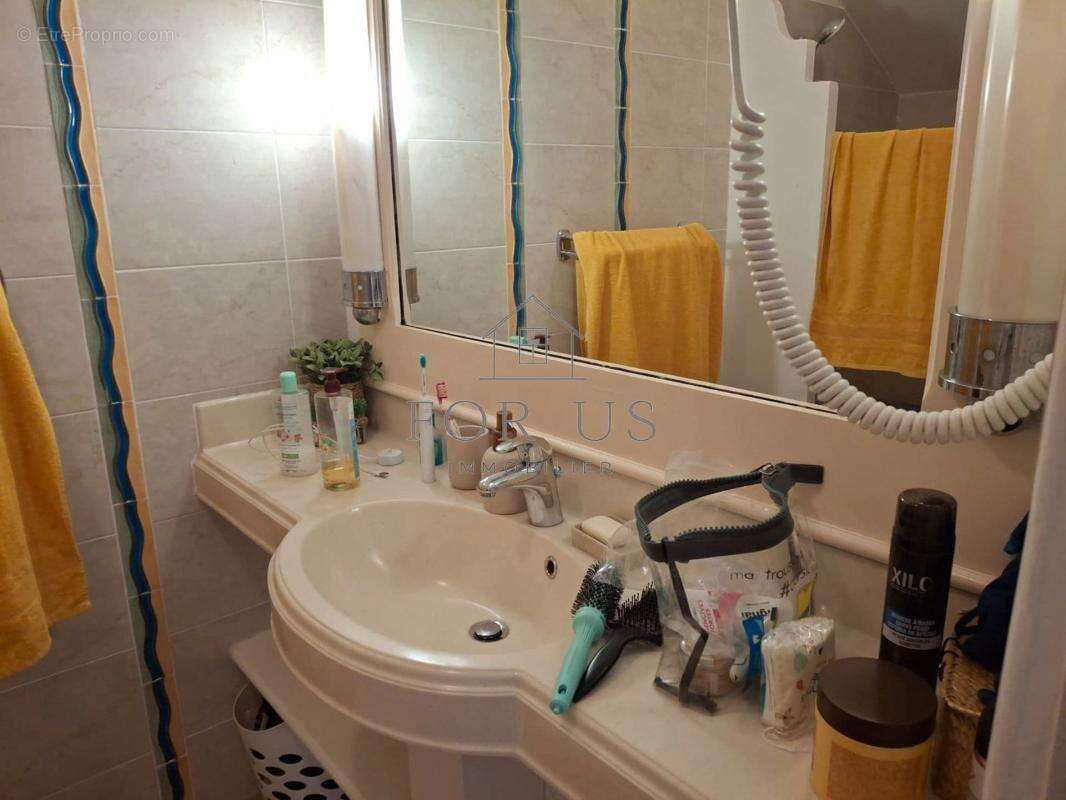 À Vendre – Appartement T3 Meublé – Village Vacances, Sainte-Anne - photo 9