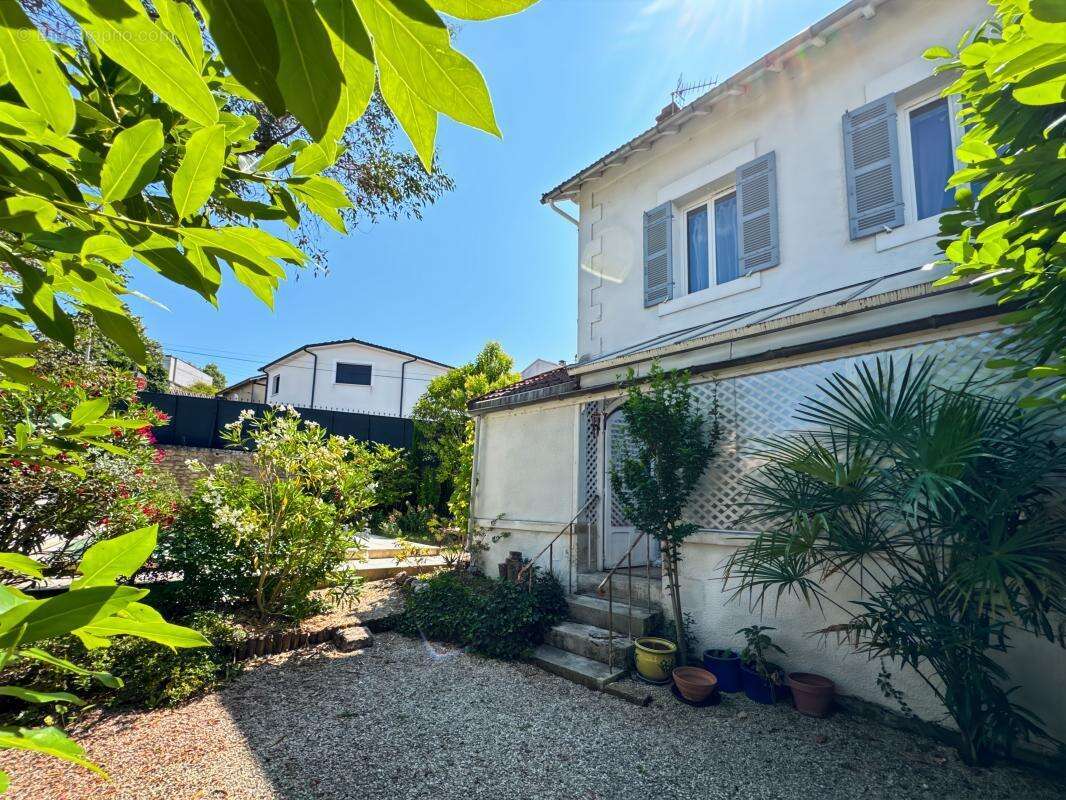 Maison à PERIGUEUX