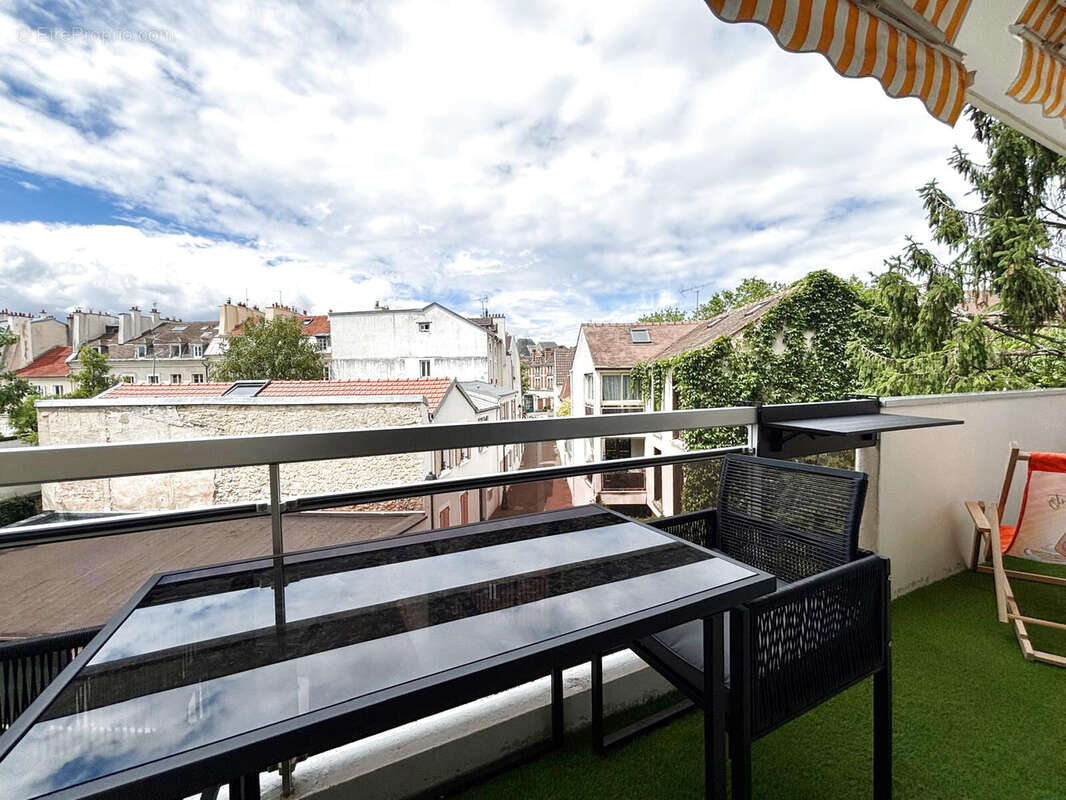 Appartement à SAINT-MAUR-DES-FOSSES