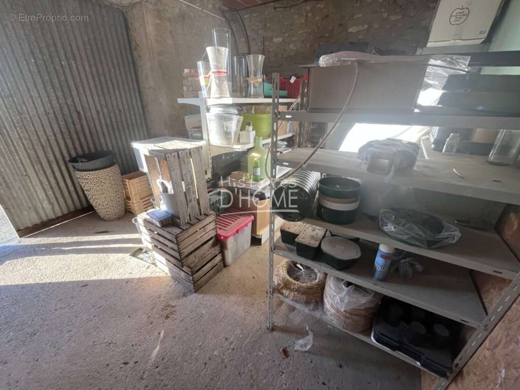 Maison à JOUY-LE-CHATEL