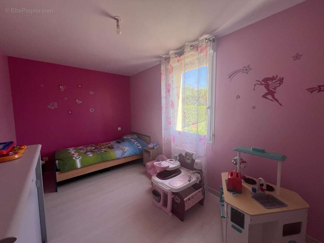 Maison 170 m² à Hieville  - photo 8