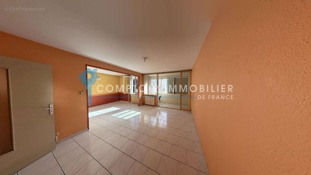 Appartement à CARPENTRAS