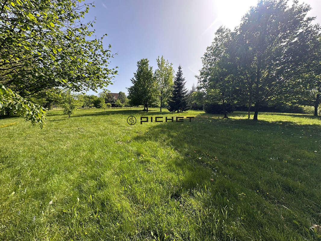 Terrain à BOULAZAC