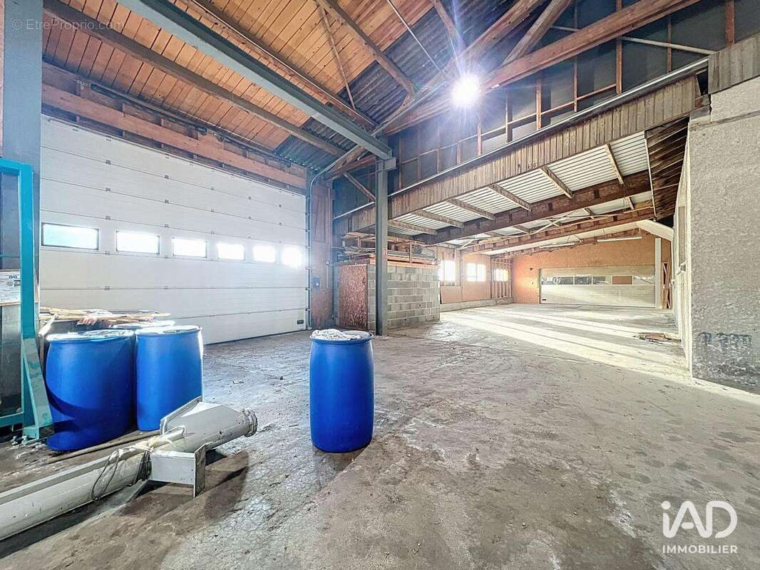 Photo 7 - Commerce à LA CHAISE-DIEU