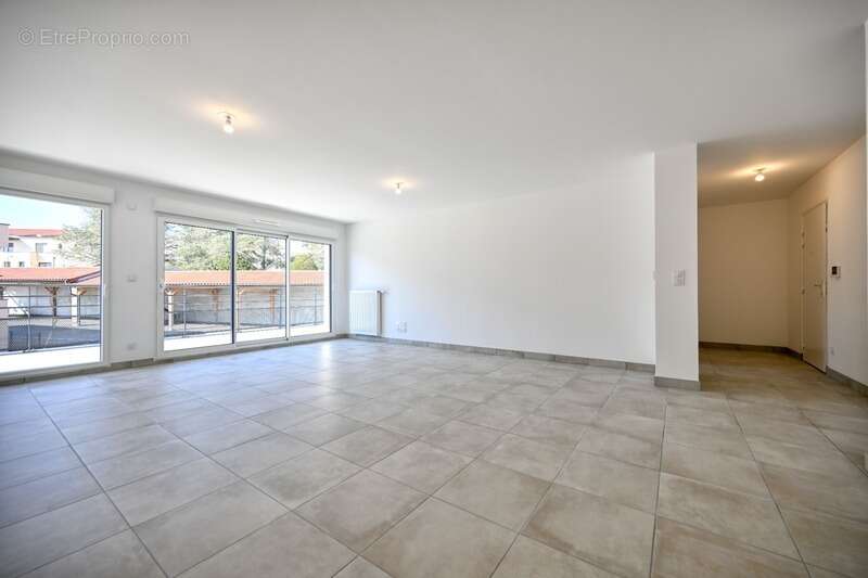 Appartement à VAUGNERAY