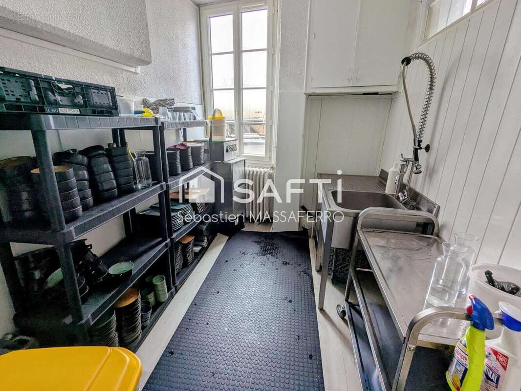 Photo 5 - Commerce à CIEZ