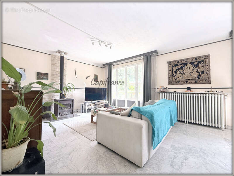 Maison à AULNAY-SOUS-BOIS