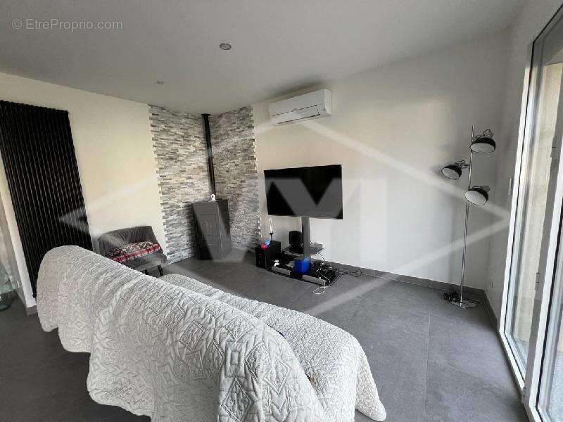 Maison à QUINCY-SOUS-SENART