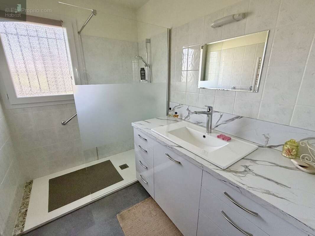 Maison à SEBAZAC-CONCOURES