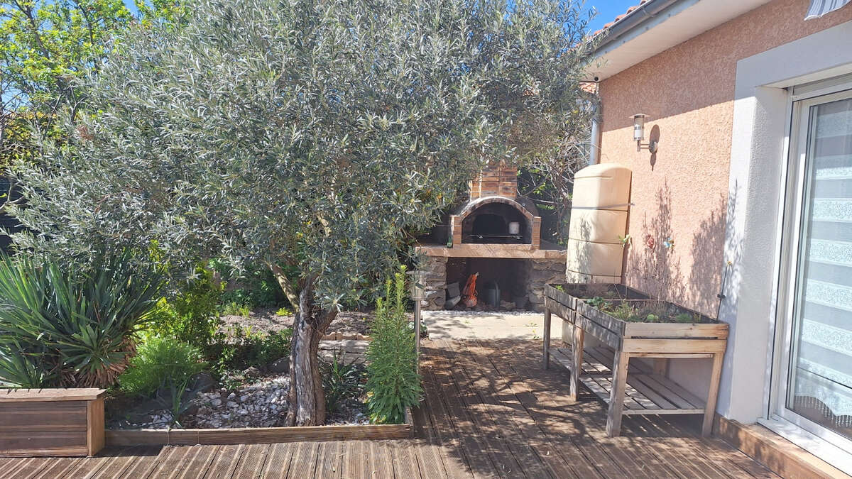 Maison à VEYRE-MONTON
