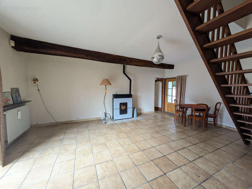 Maison à APPOIGNY