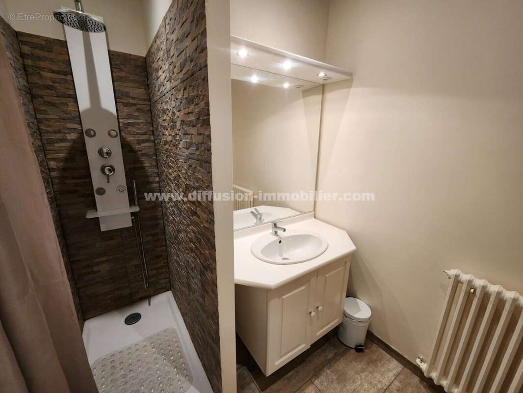 Appartement à SAINT-PONS