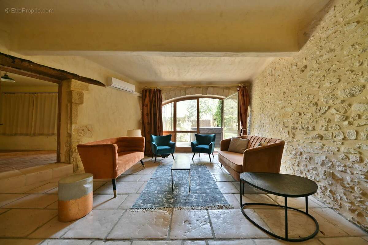 Maison à UZES
