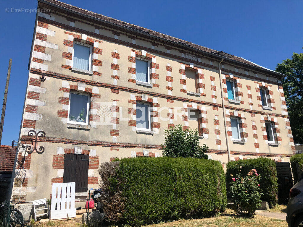 Appartement à TOURVILLE-LA-RIVIERE