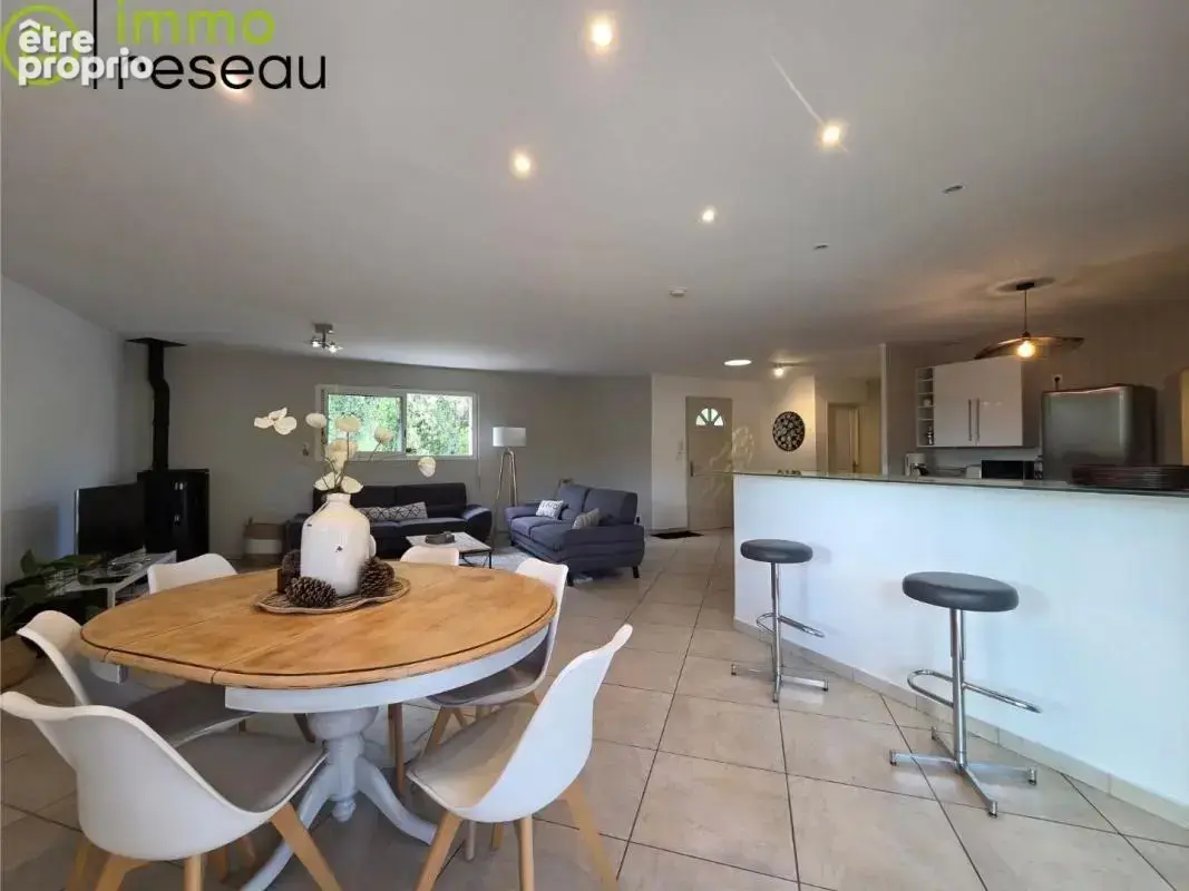 Maison 145 m² à La Teste-De-Buch  - photo 4