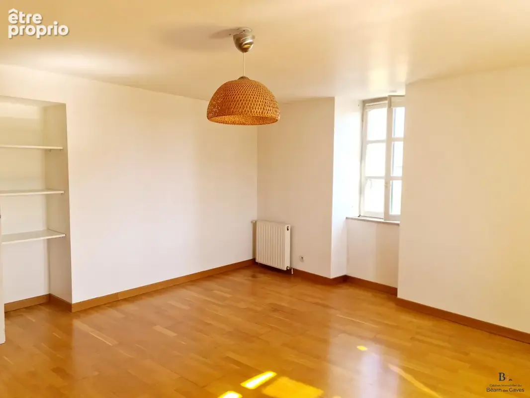 Appartement 256 m² à Salies-De-Bearn  - photo 5