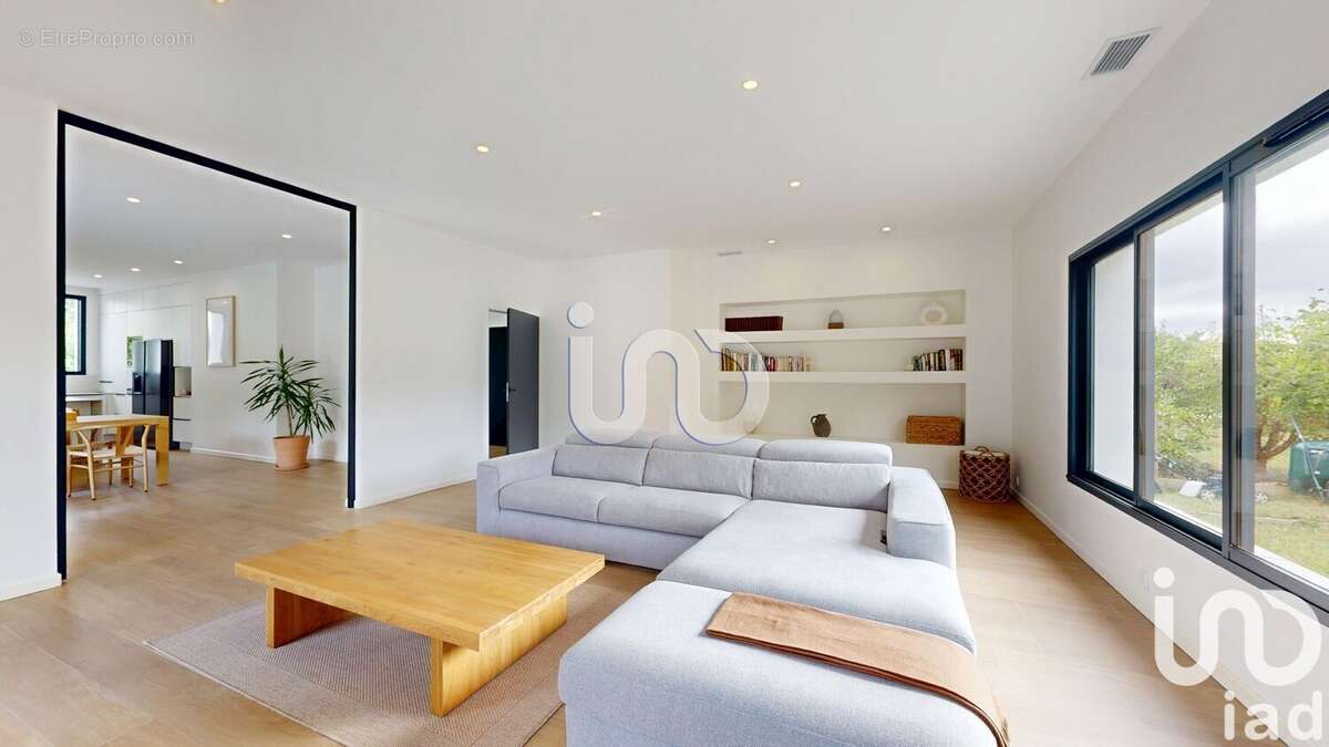 Photo 3 - Maison à MONTBERON