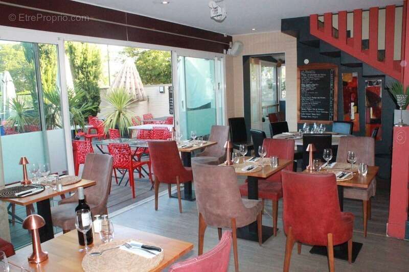 Commerce à LABARTHE-SUR-LEZE