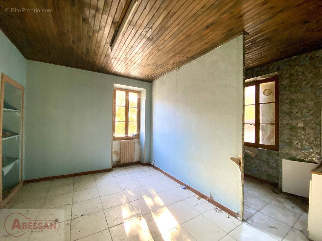 Appartement à LA GRAND-COMBE