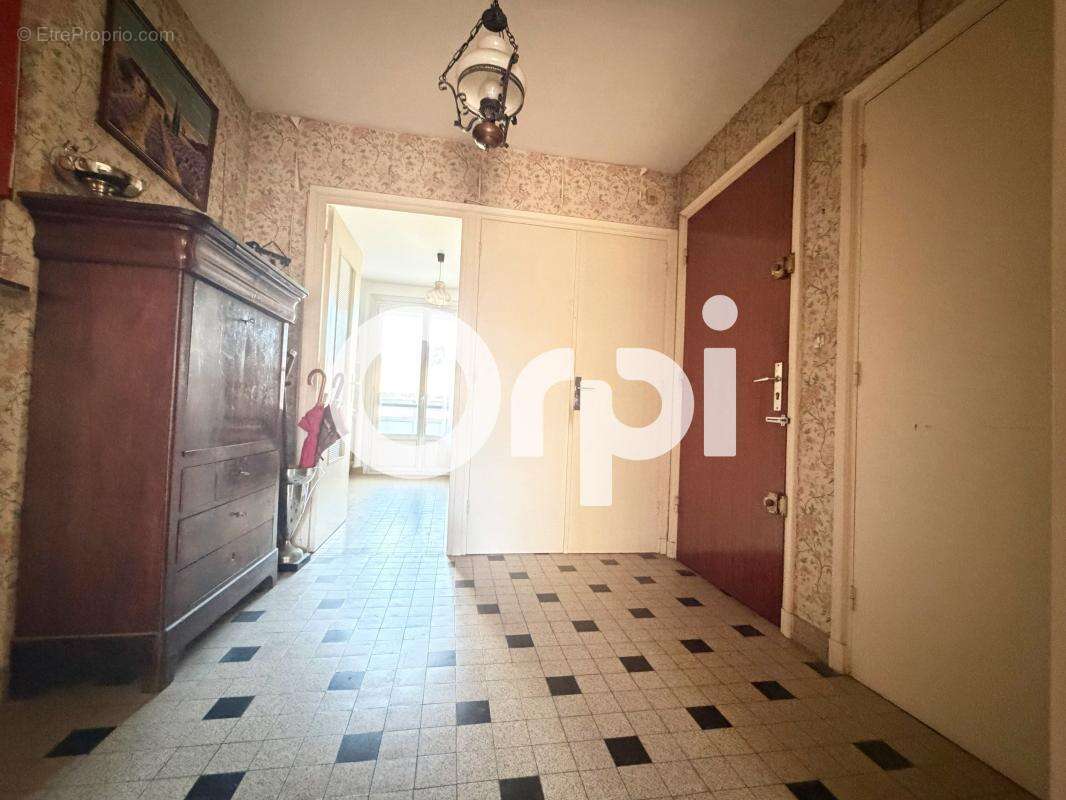 Appartement à CALUIRE-ET-CUIRE