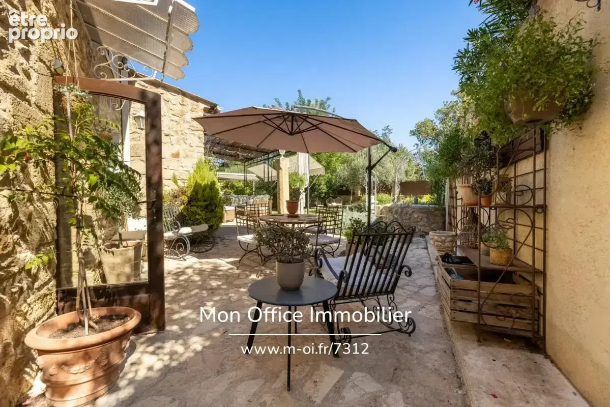 Référence : 7312-SKA - Une adresse de charme au cœur de la Provence - photo 9