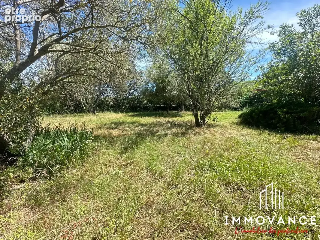 Terrain 1 238 m² à vendre à Claret (34270) - photo 2