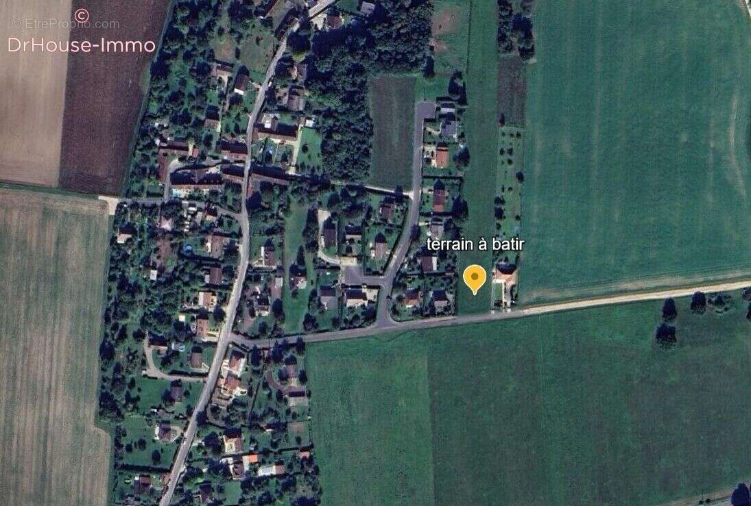 Terrain à NARGIS