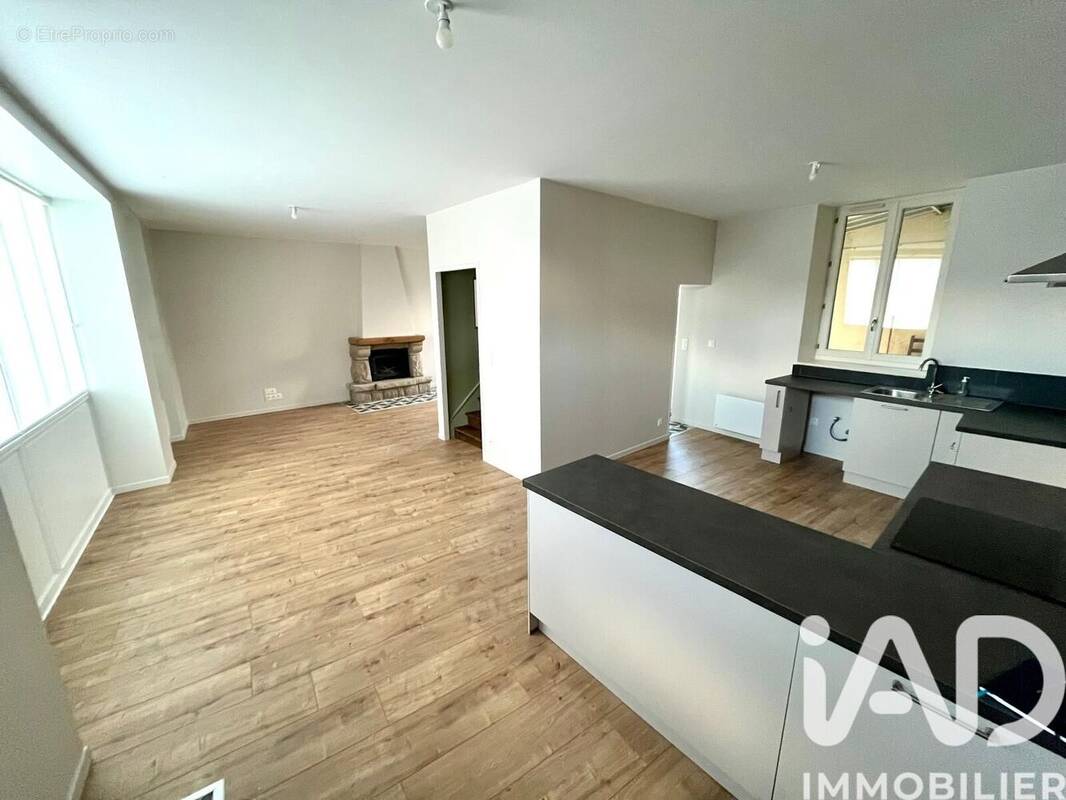 Photo 1 - Maison à SAINT-PIERRE-DE-PLESGUEN