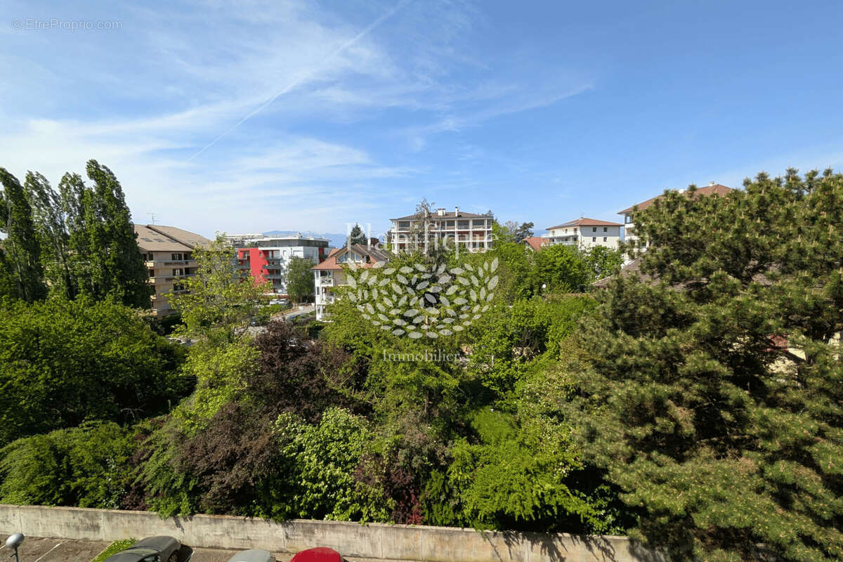 Appartement à SAINT-JULIEN-EN-GENEVOIS