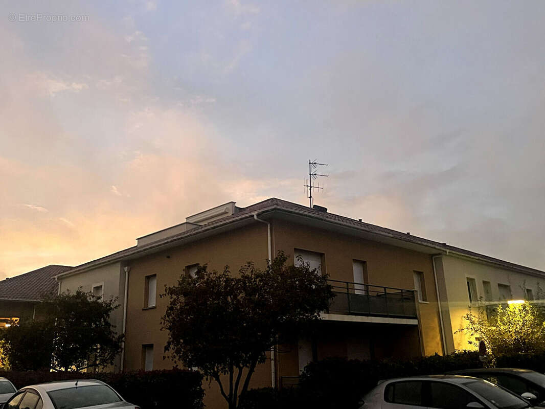 Appartement à GENESTON