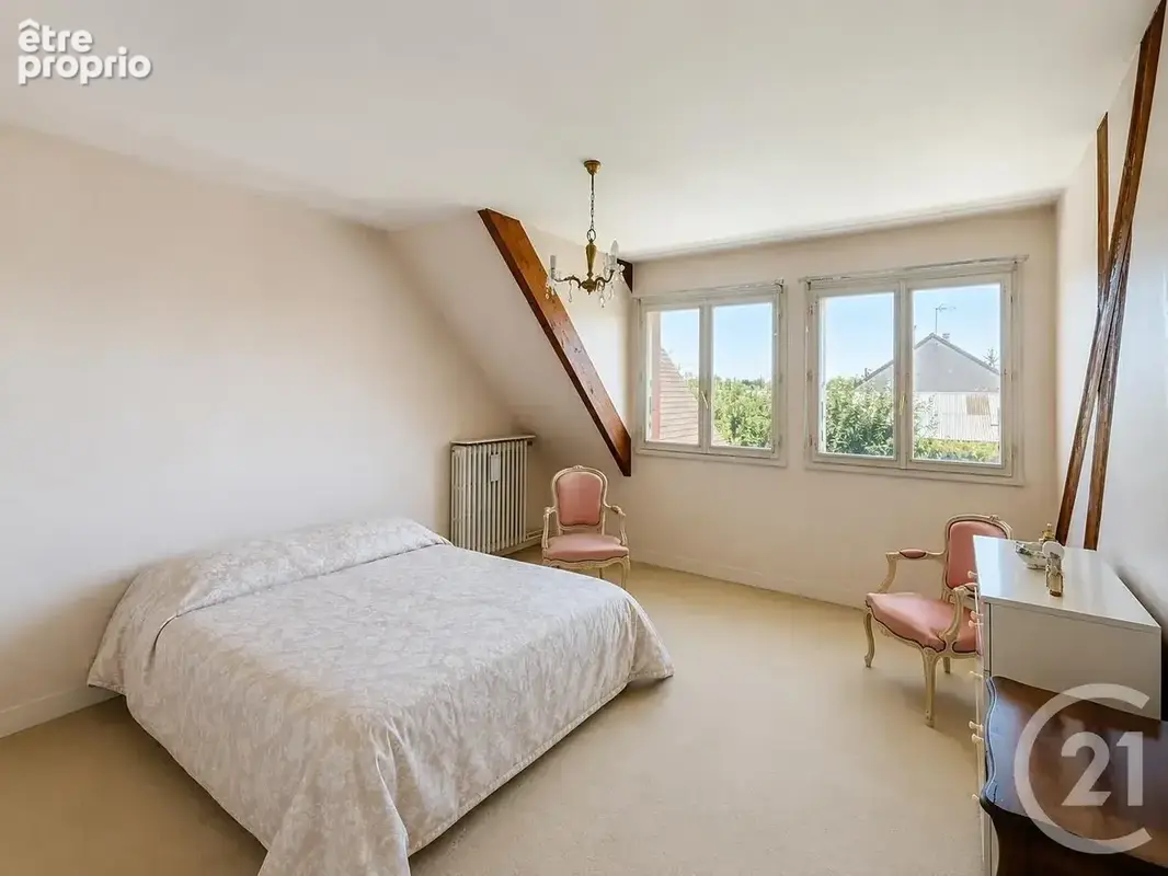 Maison 8 pièces 262 m² à vendre à Rambouillet (78120) - photo 12