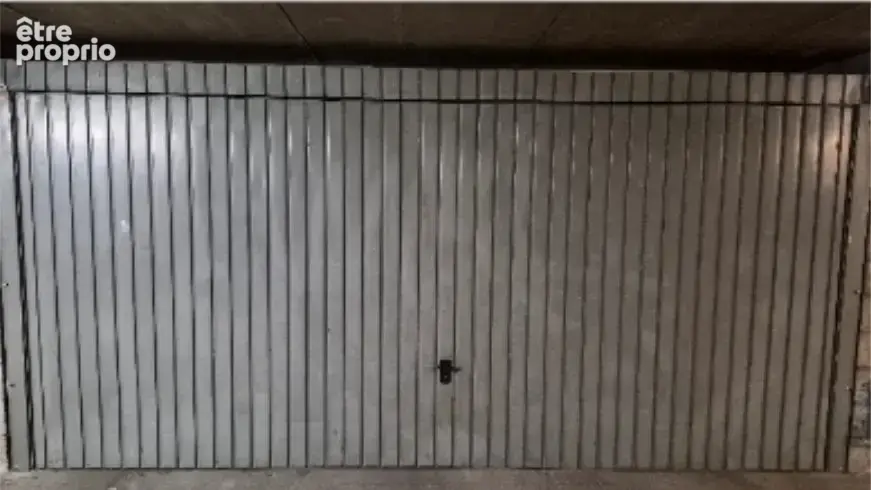 Parking 25 m² à Lyon-3e  - photo 2