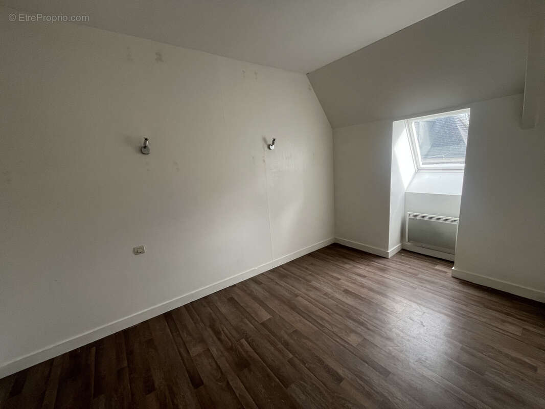 Appartement à NOYEN-SUR-SARTHE