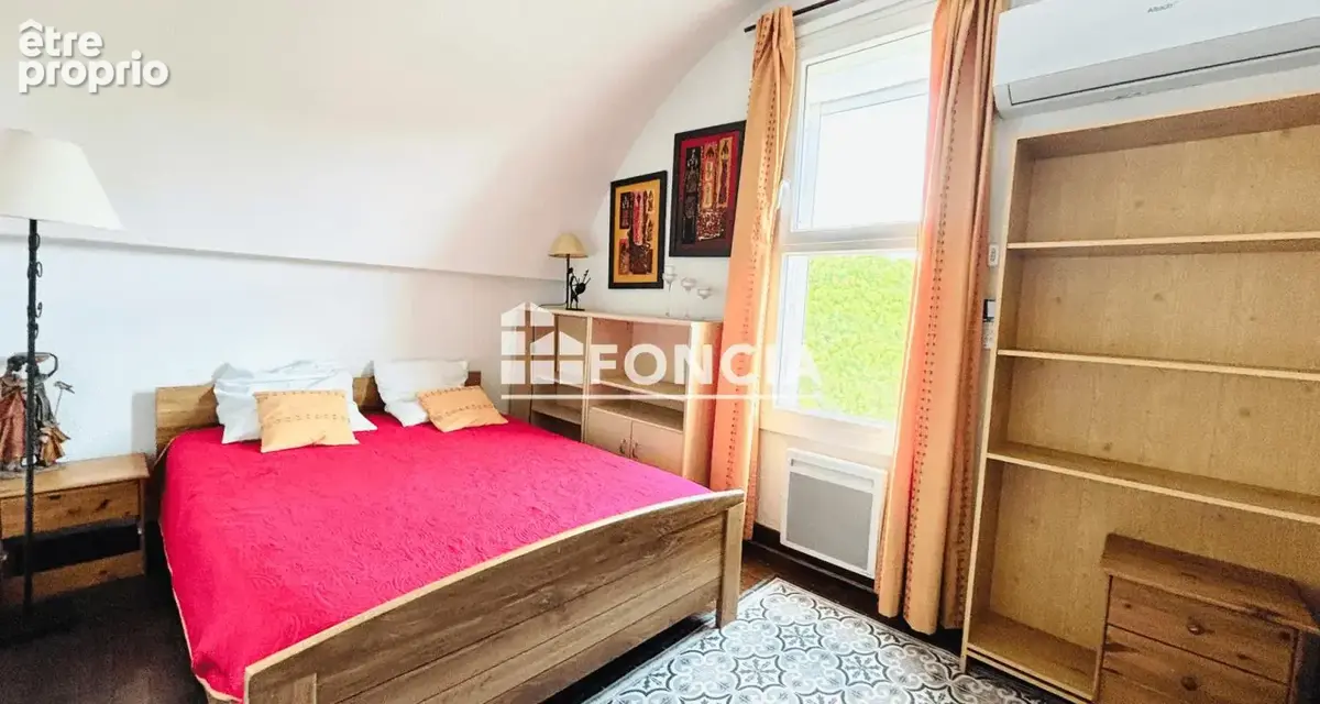 T3 en duplex lumineux et traversant - photo 10