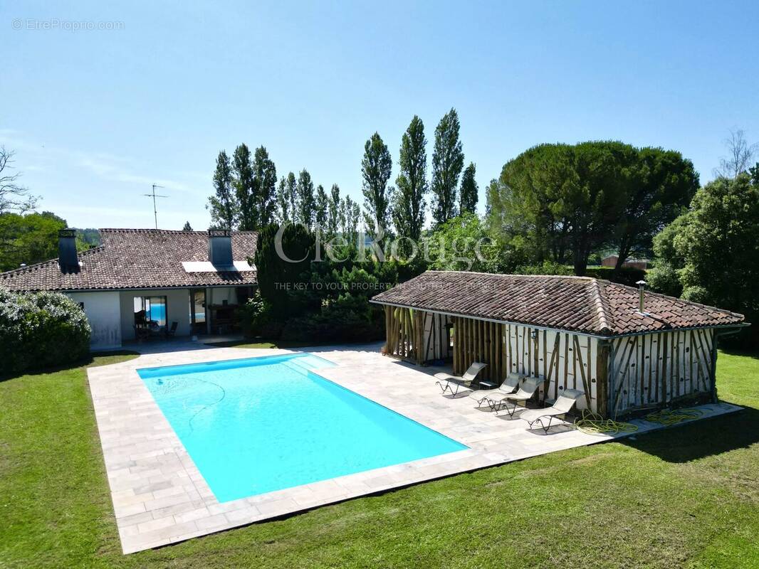 Maison à CASTELJALOUX