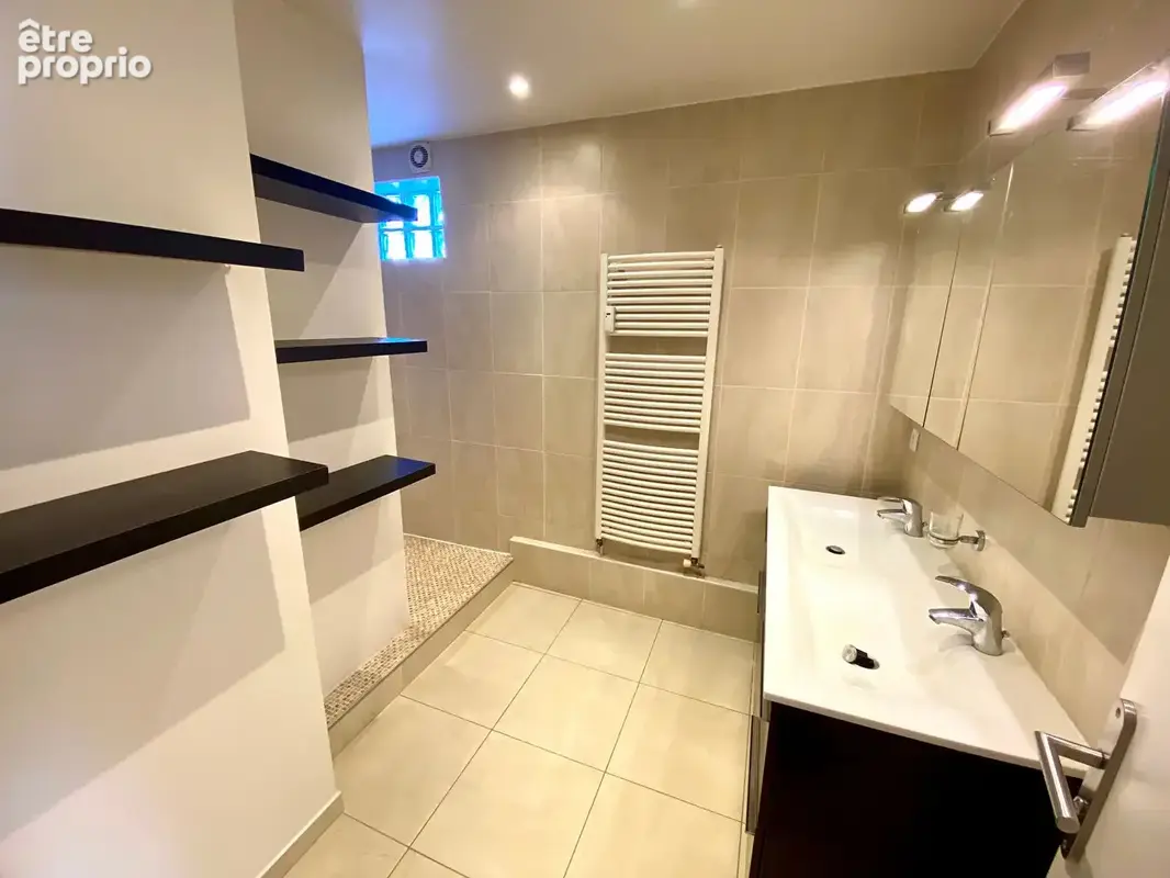 CLERMONT-FERRAND / Appartement à vendre avec garage et balcon Quartier "Les Salins" ! - photo 9