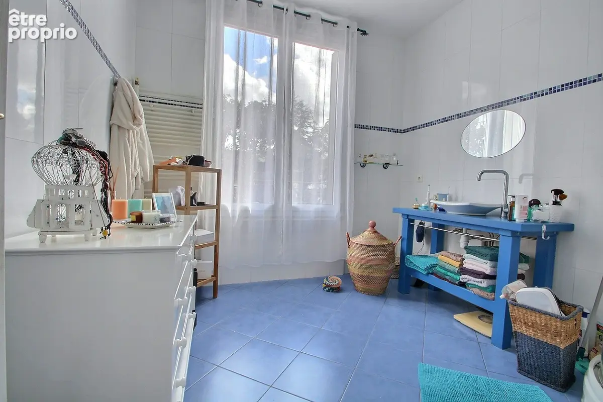 Maison spacieuse  de 150M² avec 4 chambres et jardin - photo 8