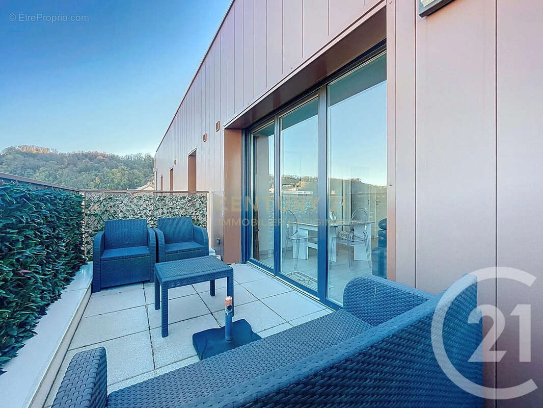 Appartement à BOURGOIN-JALLIEU