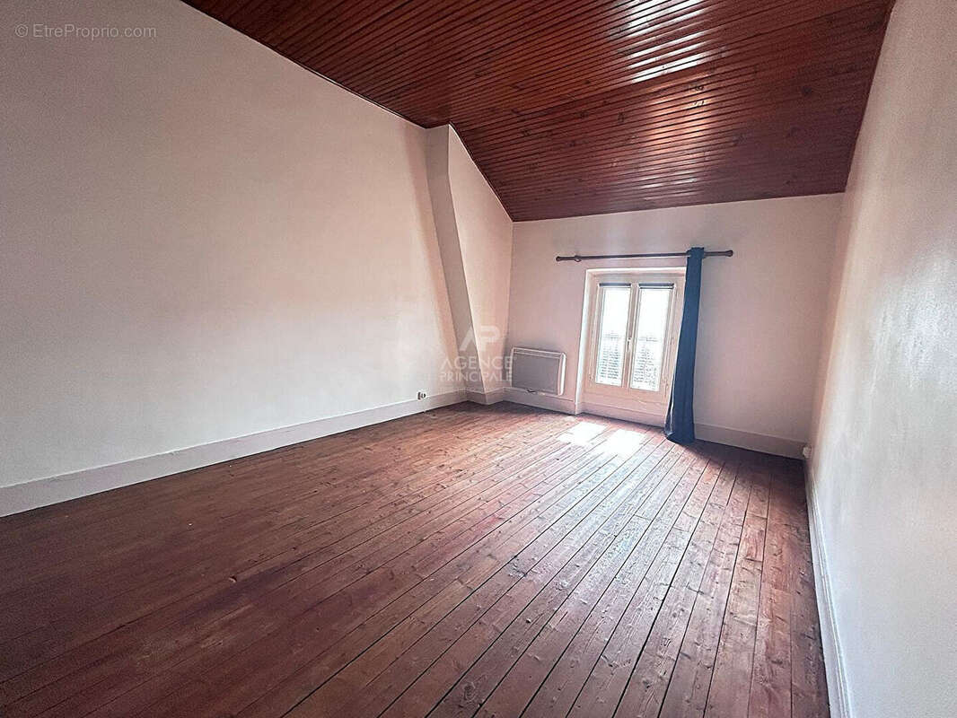 Maison Vaux-sur-seine 7 pièce(s) 164.23 m2 - photo 12