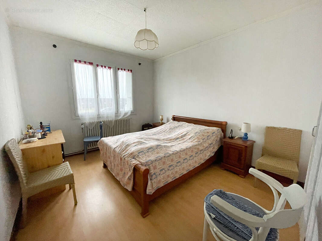 Maison à PLOMODIERN