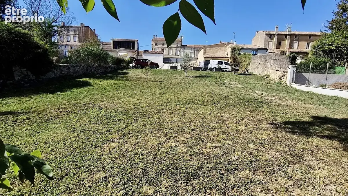Blaye centre à pied   Maison en pierre   Jardin 1 212 m2 sans vis-à-vis   DPE C - photo 22