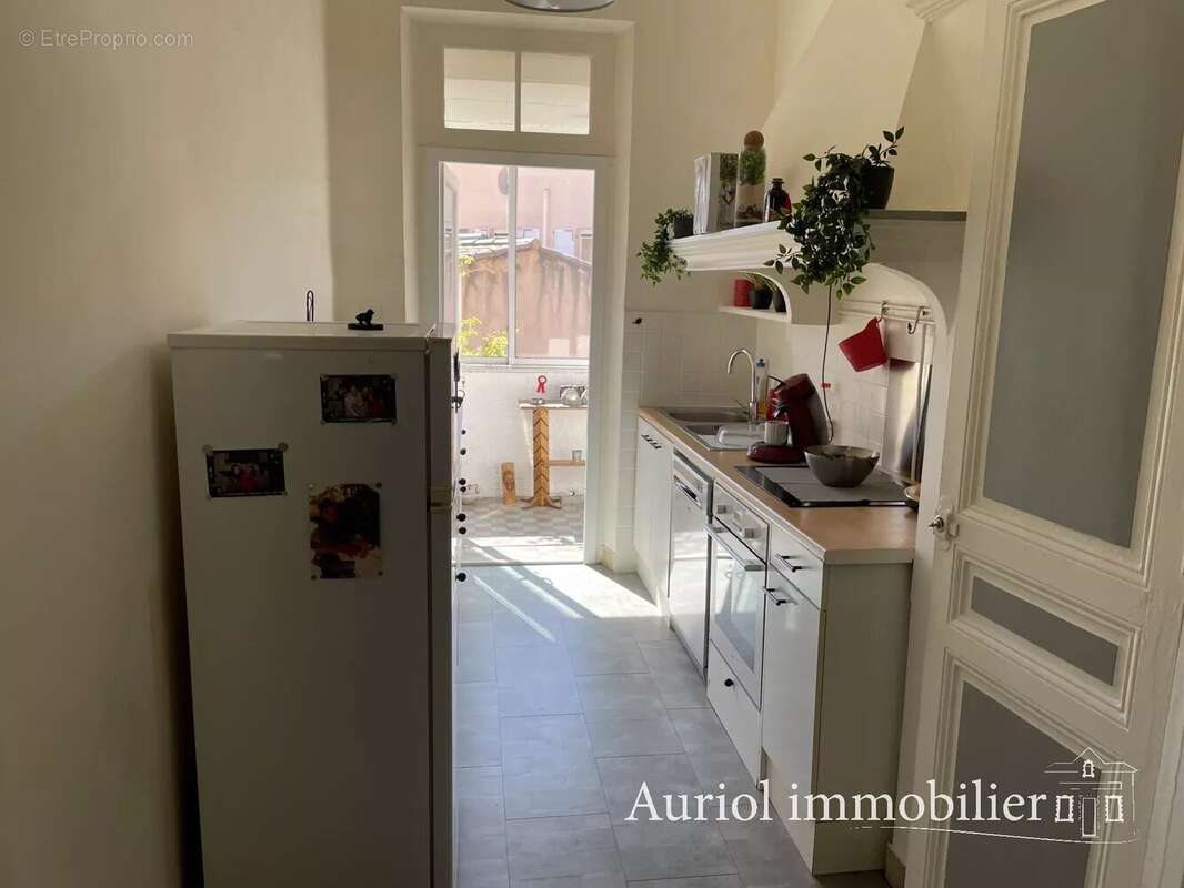 Maison à SAINT-ZACHARIE