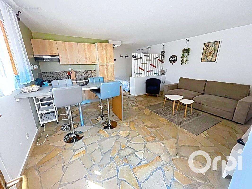 Maison à PORTO-VECCHIO