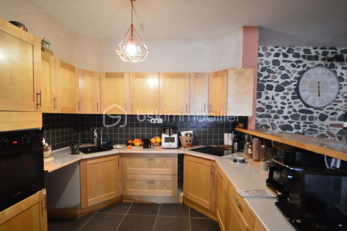 Maison à ESPIRA-DE-L'AGLY