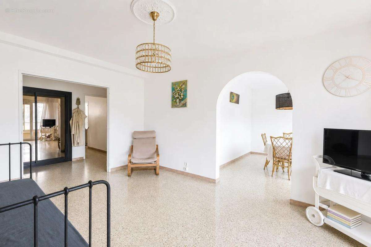 Dernier étage 75 m² avec terrasses à Toulon - photo 3