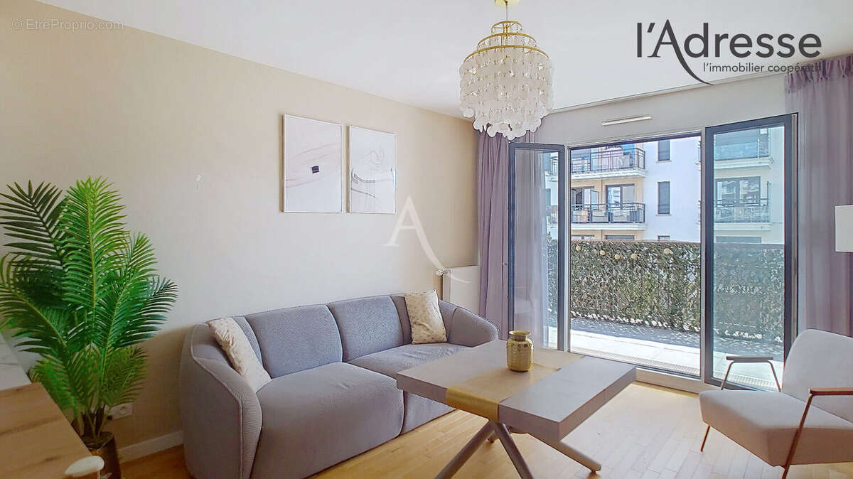Appartement à SURESNES
