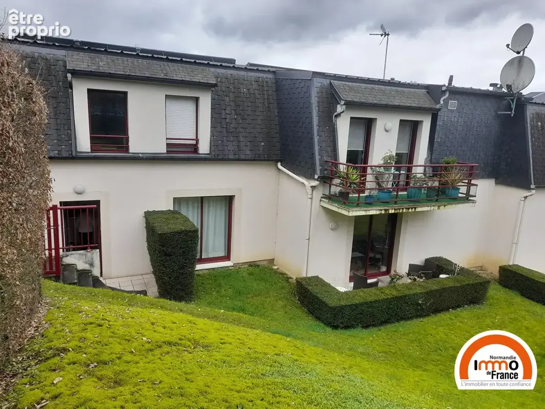 Appartement T3 Duplex avec parking - photo 2