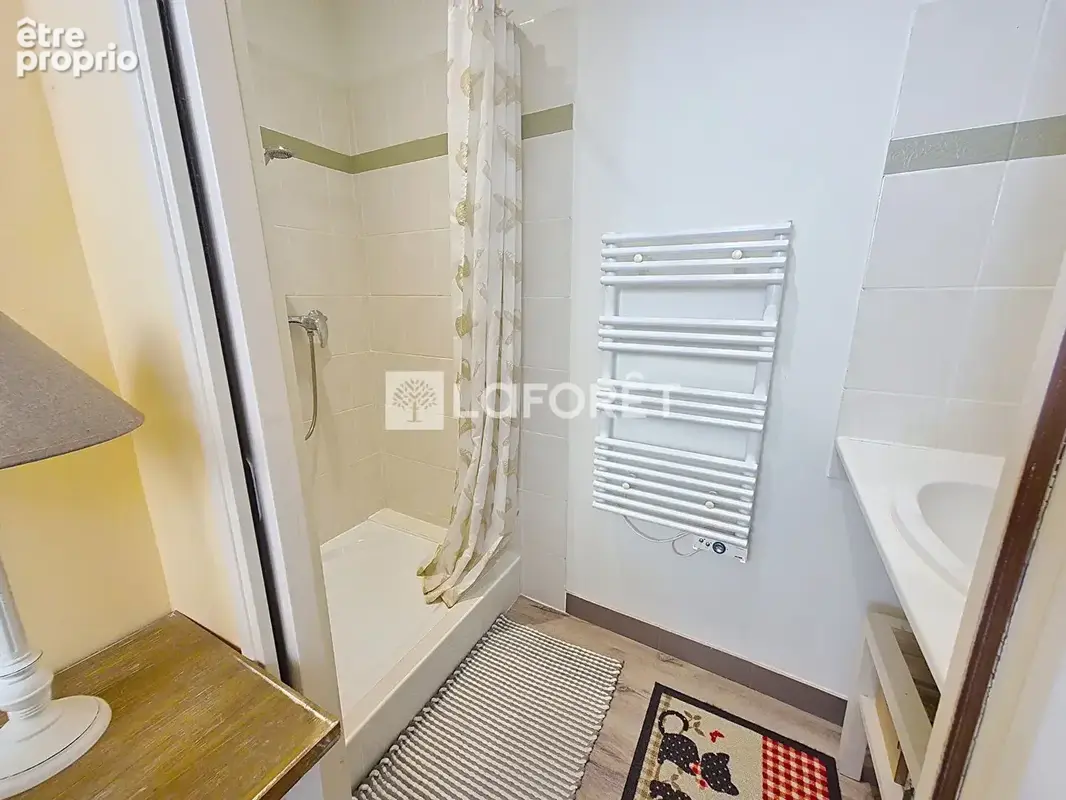 Loheac - maison de bourg atypique, esprit appartement, 4 pièces, 95 m2 - photo 5