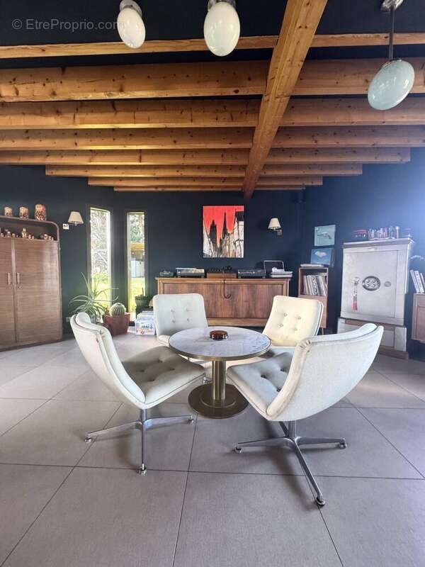 Maison à LETTEGUIVES